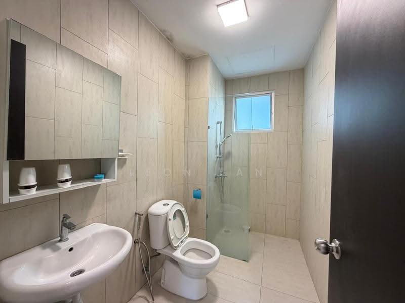 Apartment for Rent at Liberty Grove - Leon Tan - Bathroom - PropertyGuru.com.my