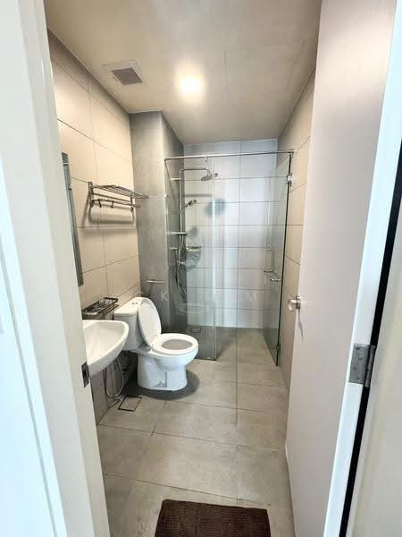 Kondominium untuk Disewa di The Elysia Park Residence - CK Lim - Bathroom - PropertyGuru.com.my