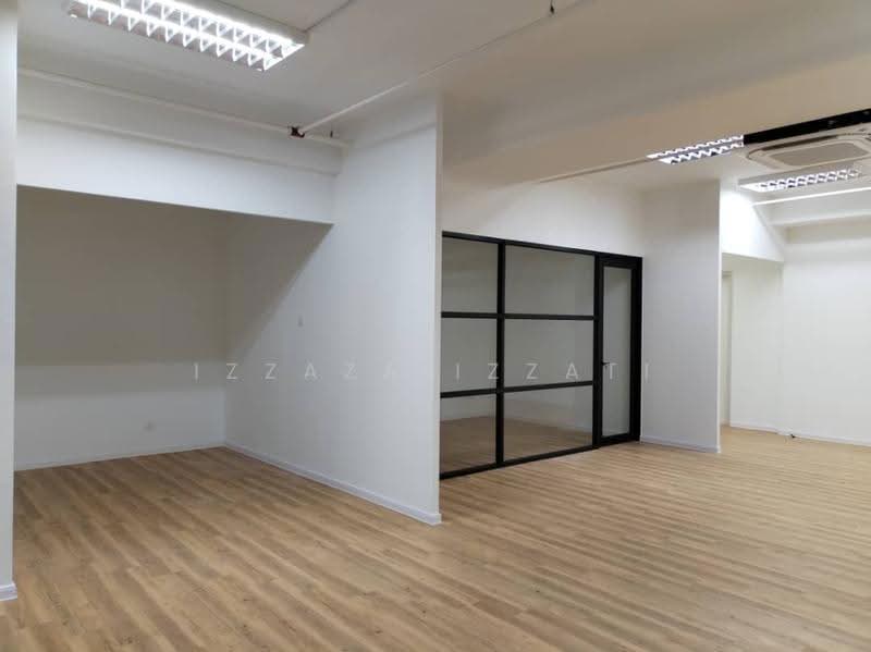 Kedai / Pejabat untuk Disewa di Cyber 9 (Cyberjaya) - Izzaza Izzati - Interior - PropertyGuru.com.my