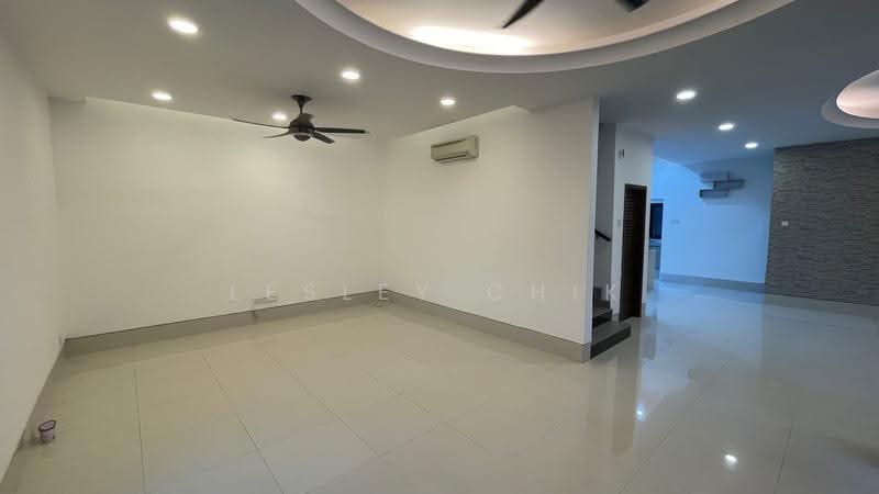 Semi-Detached House for Sale in Taman Bukit Suria II (Cheras) - Lesley Chik - Living Room - PropertyGuru.com.my