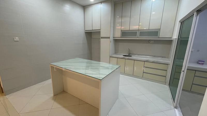 Semi-Detached House for Sale in Taman Bukit Suria II (Cheras) - Lesley Chik - Kitchen - PropertyGuru.com.my