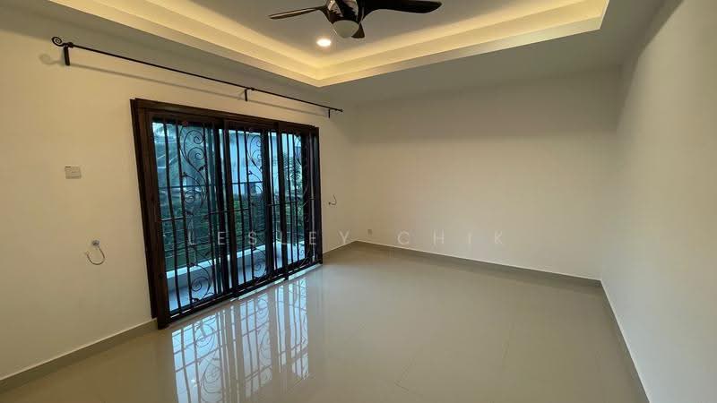 Semi-Detached House for Sale in Taman Bukit Suria II (Cheras) - Lesley Chik - Living Room - PropertyGuru.com.my