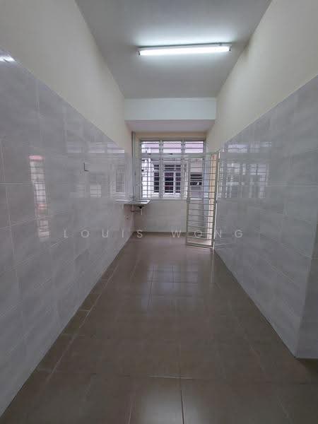Rumah Teres 2-Tingkat untuk Disewa di Bandar Damai Perdana (Cheras) - Louis Wong - Kitchen - PropertyGuru.com.my