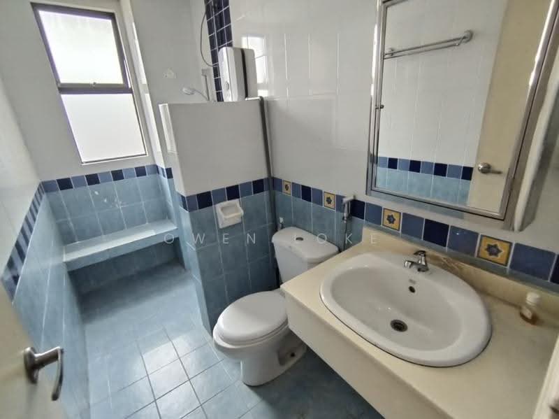 Kondominium untuk Disewa di Casa Indah 1 - Owen Loke - Bathroom - PropertyGuru.com.my