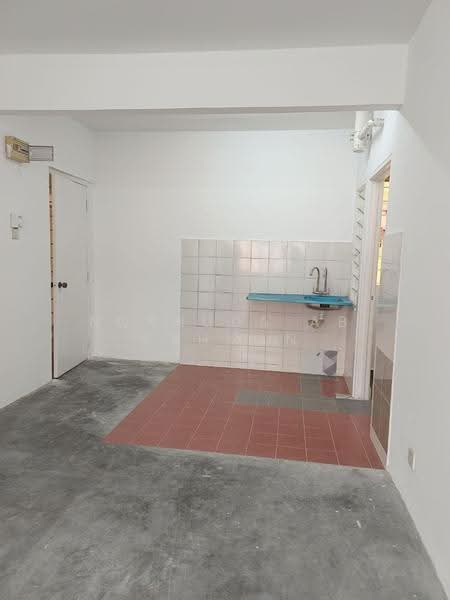 Flat for Rent at Pangsapuri Angkasa Indah - Norhuda Ab Rahman - Kitchen - PropertyGuru.com.my
