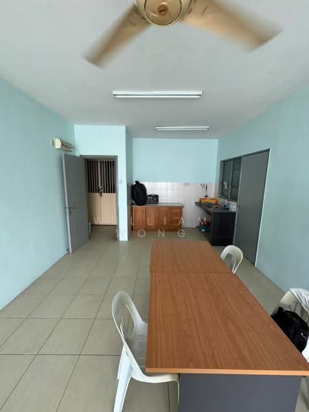 Kondominium untuk Dijual di Platinum Lake PV 12 - William Wong - Kitchen - PropertyGuru.com.my