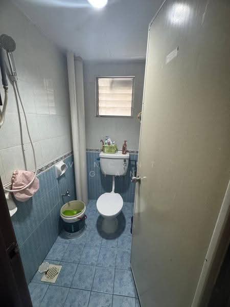 Apartment for Rent at Bistari Impian Apartment - Vincent Gian - Bathroom - PropertyGuru.com.my