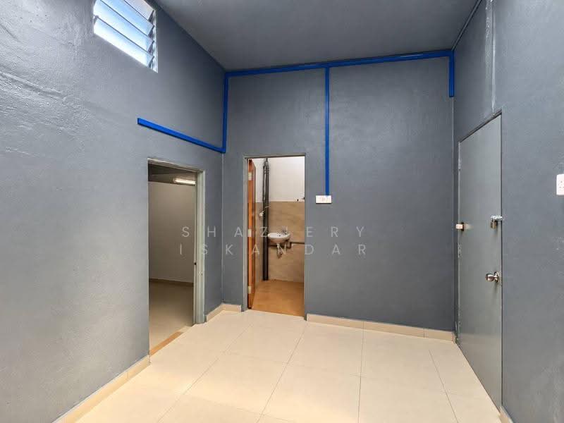 1-storey Terraced House for Sale in Taman Greenwood (Batu Caves) - Shaziery Iskandar - Bathroom - PropertyGuru.com.my