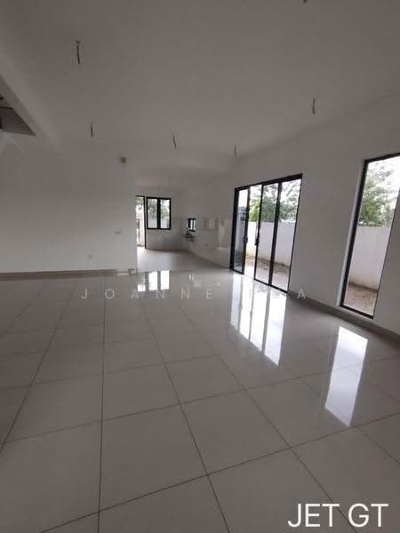 Rumah Teres 2-Tingkat untuk Dijual di Bandar Bukit Raja (Klang) - Joanne Pua - Living Room - PropertyGuru.com.my