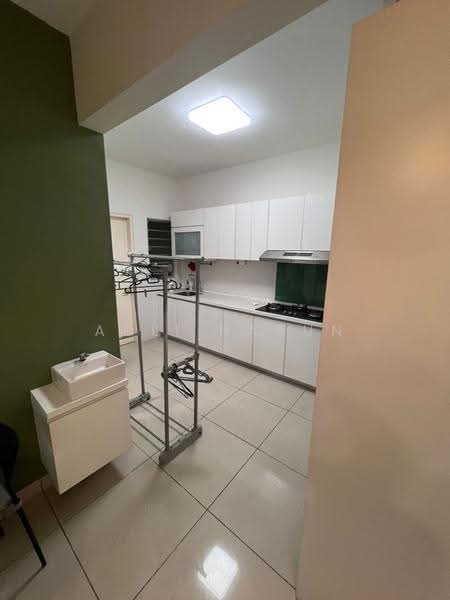 Pangsapuri untuk Dijual di Idaman Residence - Adli Harun - Kitchen - PropertyGuru.com.my