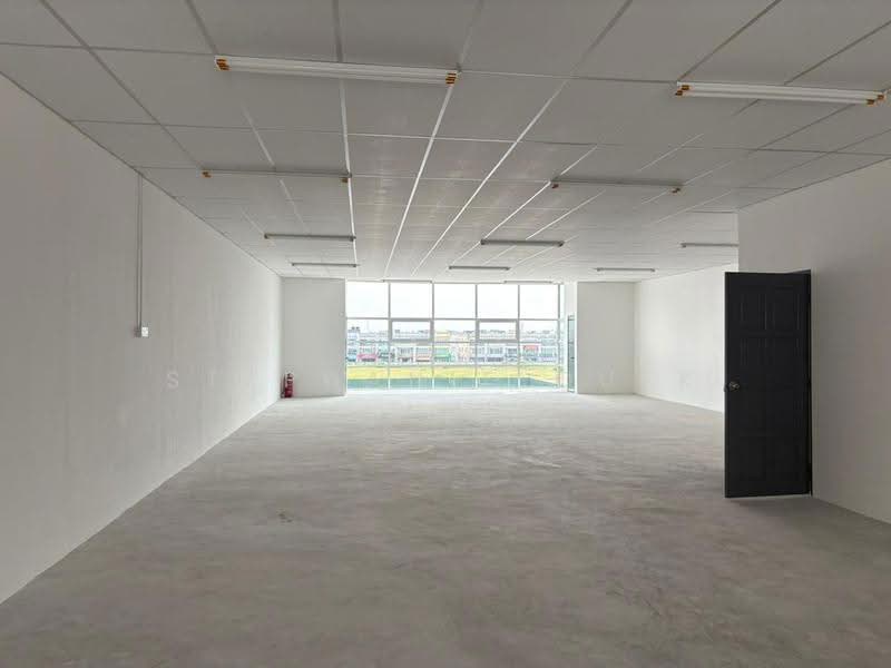 Shop for Rent in Bandar Bukit Tinggi (Klang) - Stephanie Quek - Interior - PropertyGuru.com.my
