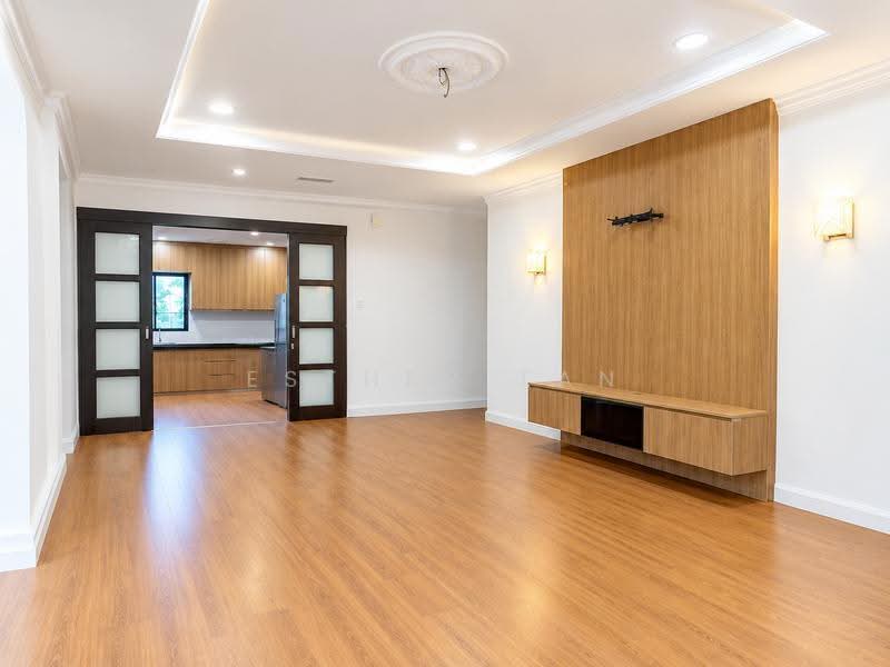 Bungalow House for Rent in Seksyen 4 (Petaling Jaya) - Esther Tan - Living Room - PropertyGuru.com.my