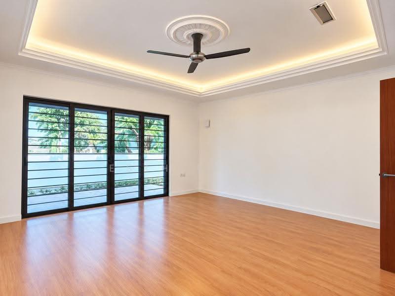 Bungalow House for Rent in Seksyen 4 (Petaling Jaya) - Esther Tan - Living Room - PropertyGuru.com.my