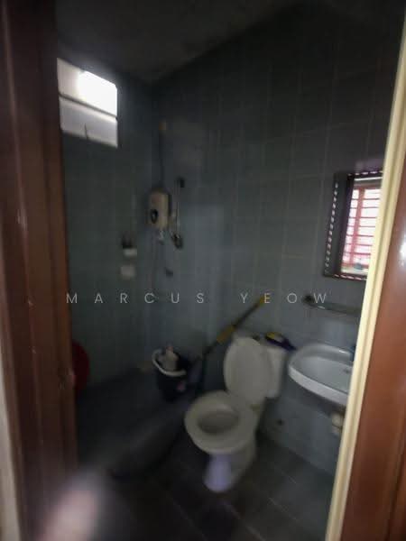 Rumah Berkembar untuk Disewa di Taman Bukit Serdang (Seri Kembangan) - Marcus Yeow - PropertyGuru.com.my