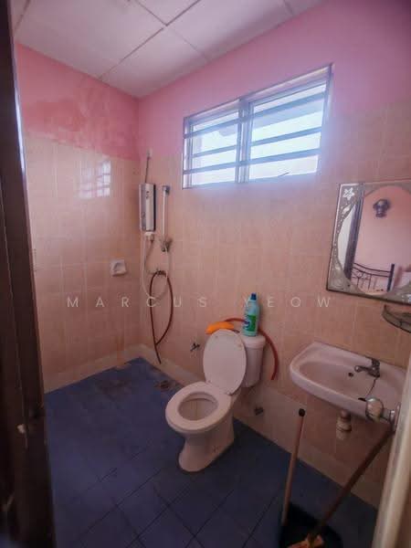 Rumah Berkembar untuk Disewa di Taman Bukit Serdang (Seri Kembangan) - Marcus Yeow - PropertyGuru.com.my