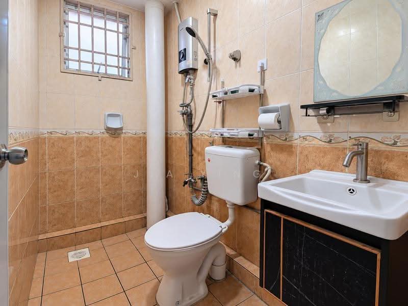Apartment for Sale at Vista Perdana Apartment - Jia Ying - Bathroom - PropertyGuru.com.my