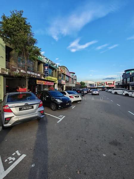 Kedai / Pejabat untuk Dijual di Taman Gaya (Ulu Tiram) - Cendy Chau - PropertyGuru.com.my