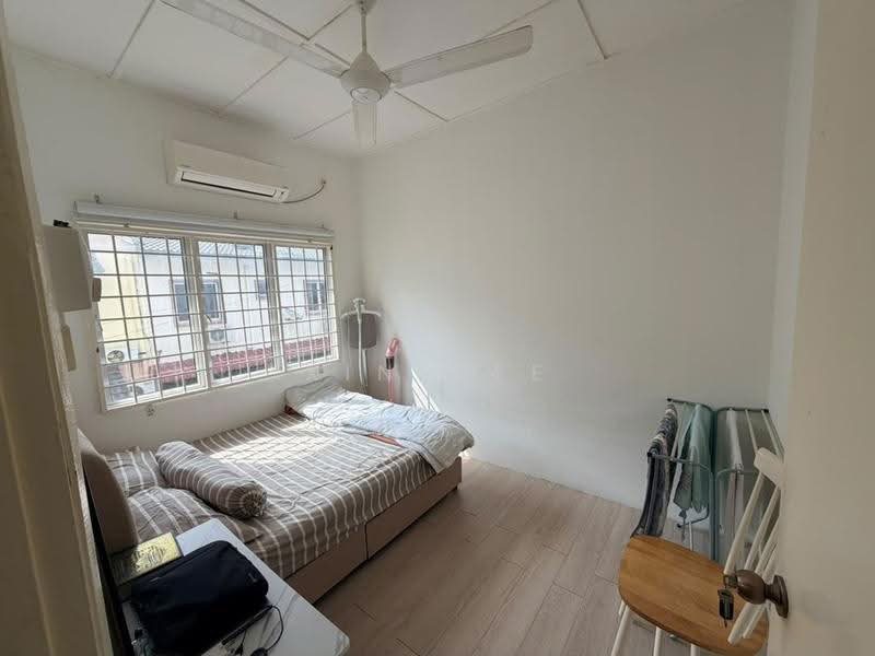 Pangsapuri untuk Dijual di Taman Medan Pejasa - Xin Nee - Bedroom - PropertyGuru.com.my