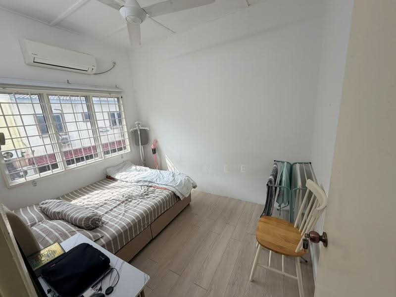 Pangsapuri untuk Dijual di Taman Medan Pejasa - Xin Nee - Bedroom - PropertyGuru.com.my