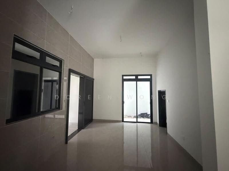 Semi-Detached House for Sale in Bandar Baru Uda (Tampoi) - Doreen Wong - Interior - PropertyGuru.com.my