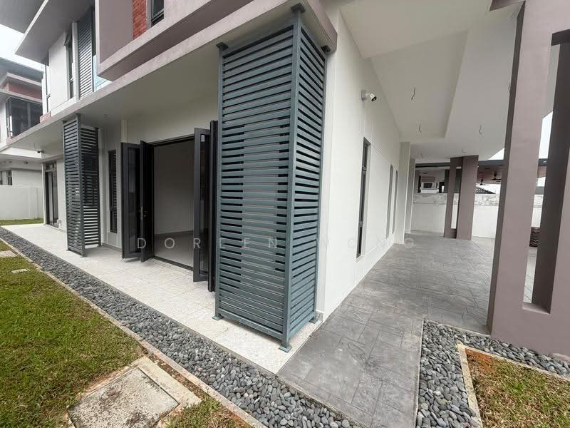 Semi-Detached House for Sale in Bandar Baru Uda (Tampoi) - Doreen Wong - PropertyGuru.com.my