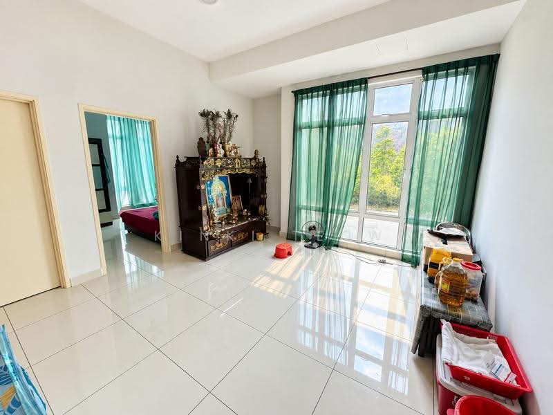 Cluster House for Sale in Nusa Sentral (Iskandar Puteri (Nusajaya)) - Kinki Teow - Living Room - PropertyGuru.com.my