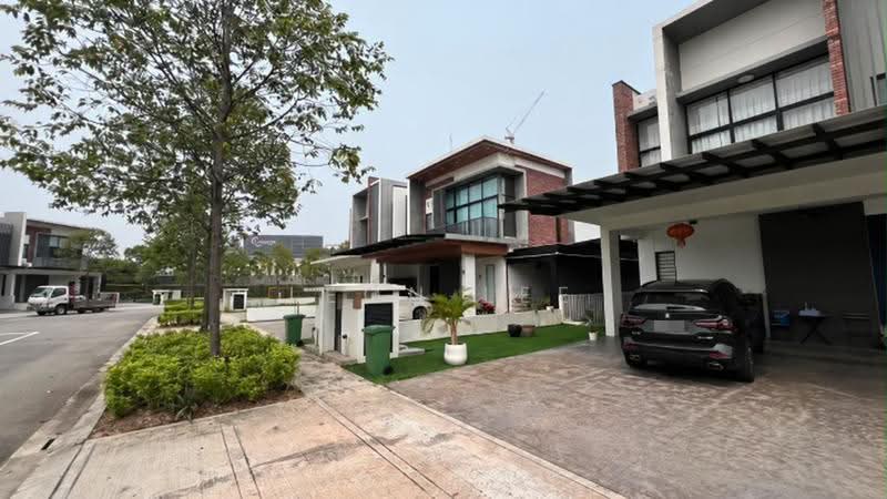 Semi-Detached House for Rent in Kota Kemuning (Shah Alam) - Leon Lee - Exterior - PropertyGuru.com.my