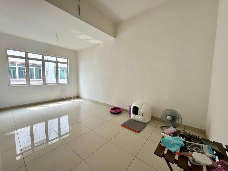Semi-Detached House for Rent in Shah Alam (Selangor) - Fahim Rustam - Living Room - PropertyGuru.com.my