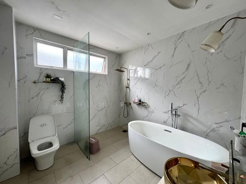Semi-Detached House for Rent in Shah Alam (Selangor) - Fahim Rustam - PropertyGuru.com.my