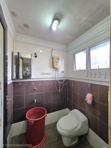 Rumah Teres untuk Dijual di Bandar Baru Bangi (Selangor) - Zairul Asrah Zulkefli - Bathroom - PropertyGuru.com.my
