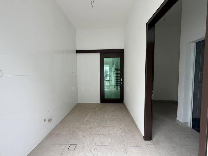 Semi-Detached House for Sale in Johor Bahru (Johor) - Kym Kee - PropertyGuru.com.my
