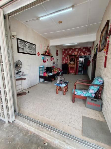 Rumah Teres 1-Tingkat untuk Dijual di Klang (Selangor) - LILY YEOH - Living Room - PropertyGuru.com.my
