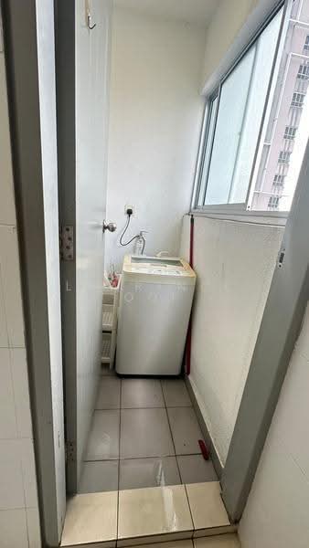Condominium for Rent at The Wharf Residence - Lawrence Ooi - Balcony - PropertyGuru.com.my