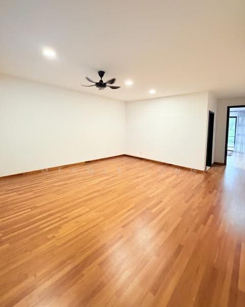 3-storey Terraced House for Rent in Masai (Johor) - MekMek Fong - Living Room - PropertyGuru.com.my