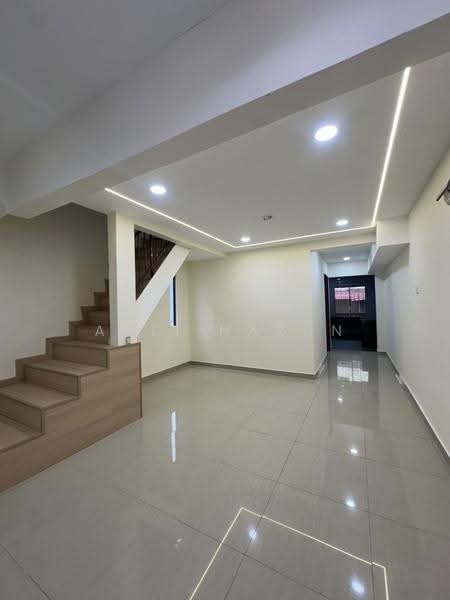 2-storey Terraced House for Sale in Taman Desa Jaya (Johor Bahru) - Adli Harun - Interior - PropertyGuru.com.my