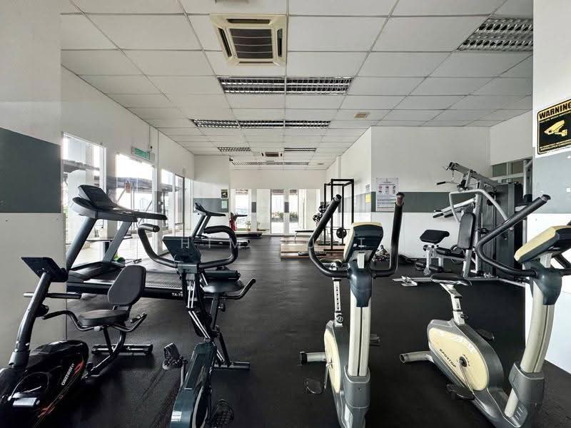 Kediaman Servis untuk Dijual di I Residence - Fahim Rustam - Gym - PropertyGuru.com.my
