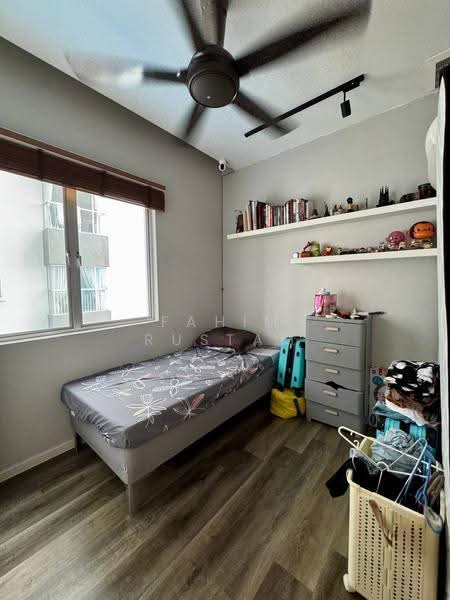 Kediaman Servis untuk Dijual di I Residence - Fahim Rustam - Bedroom - PropertyGuru.com.my