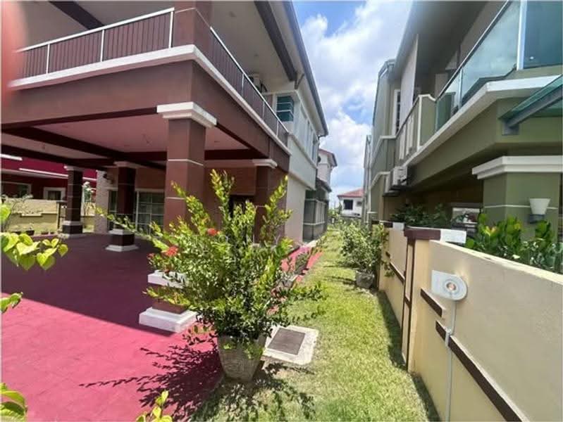 Rumah Banglo untuk Dijual di Bandar Putra Permai (Seri Kembangan) - Tony YY - PropertyGuru.com.my