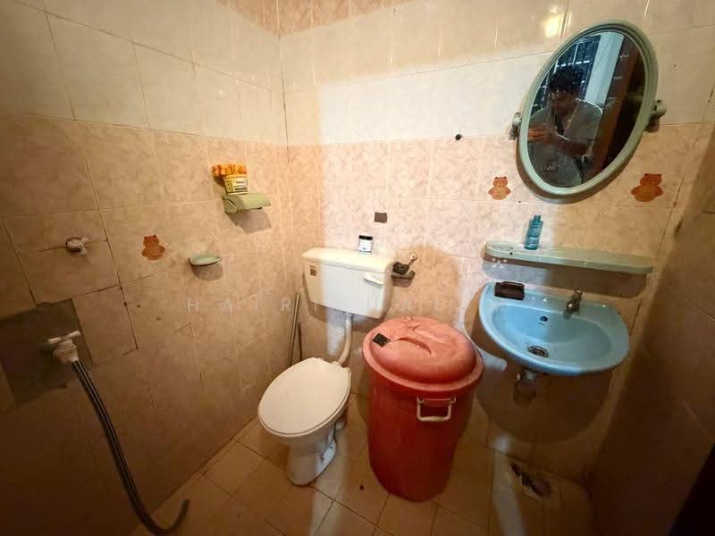 1-storey Terraced House for Sale in Seksyen 32, Bukit Naga (Shah Alam) - Hairi Halim - PropertyGuru.com.my