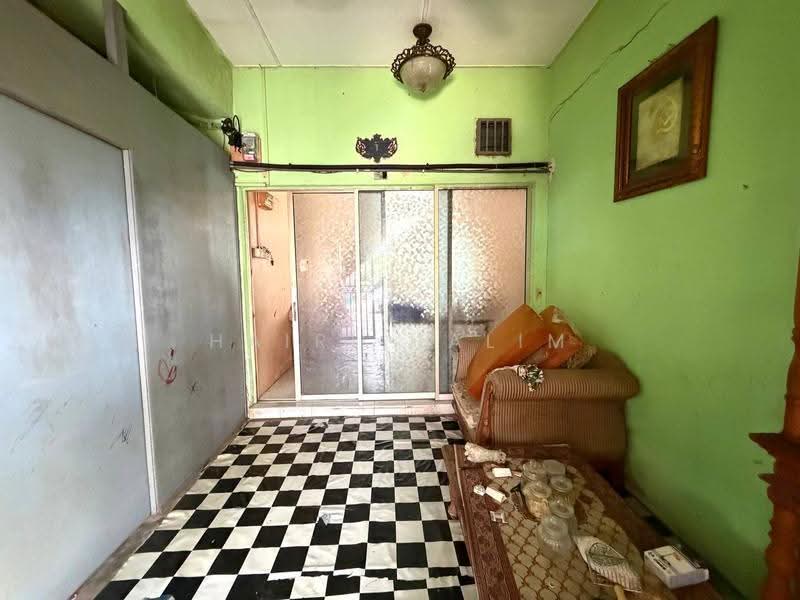 1-storey Terraced House for Sale in Seksyen 32, Bukit Naga (Shah Alam) - Hairi Halim - PropertyGuru.com.my