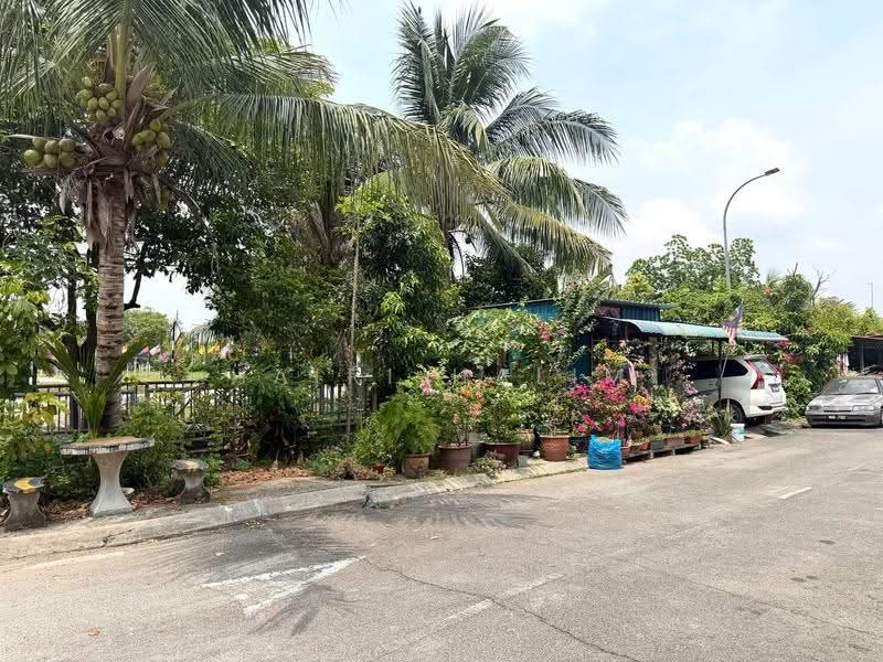 1-storey Terraced House for Sale in Seksyen 32, Bukit Naga (Shah Alam) - Hairi Halim - PropertyGuru.com.my