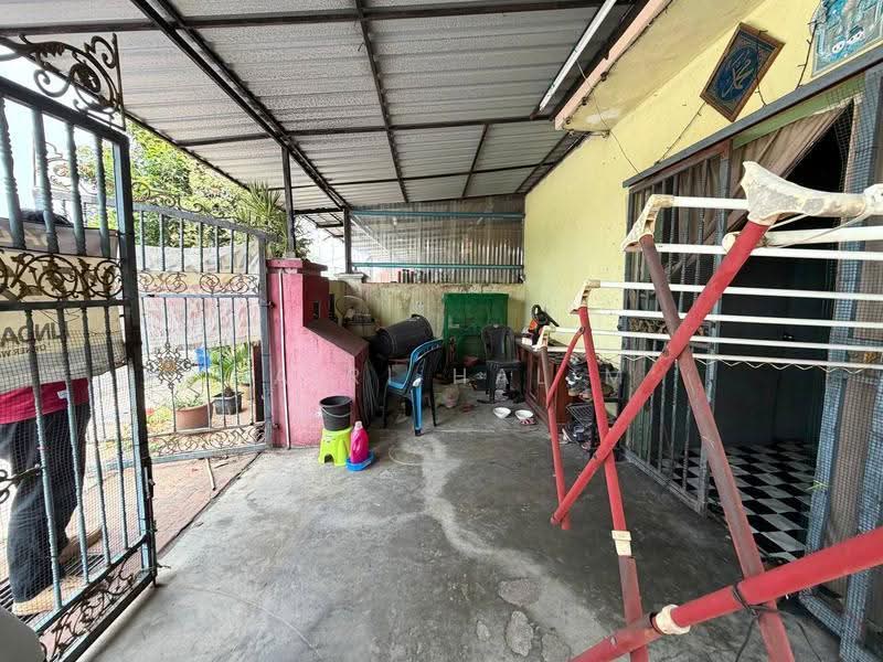 1-storey Terraced House for Sale in Seksyen 32, Bukit Naga (Shah Alam) - Hairi Halim - PropertyGuru.com.my