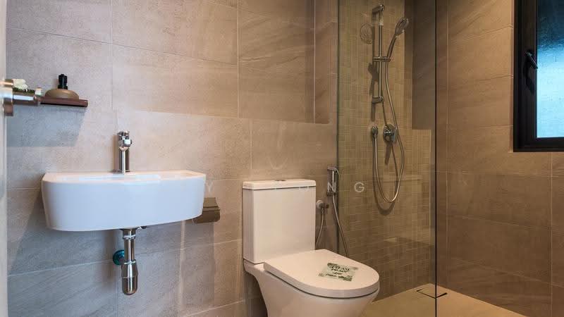 Semi-Detached House for Sale in Seri Kembangan (Selangor) - SY Leong - Bathroom - PropertyGuru.com.my