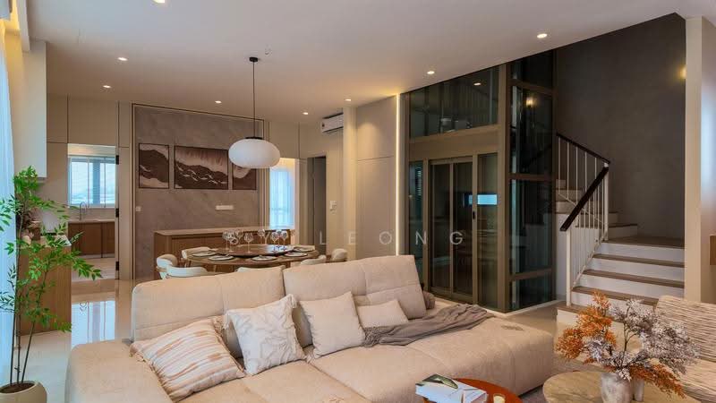 Semi-Detached House for Sale in Seri Kembangan (Selangor) - SY Leong - Living Room - PropertyGuru.com.my