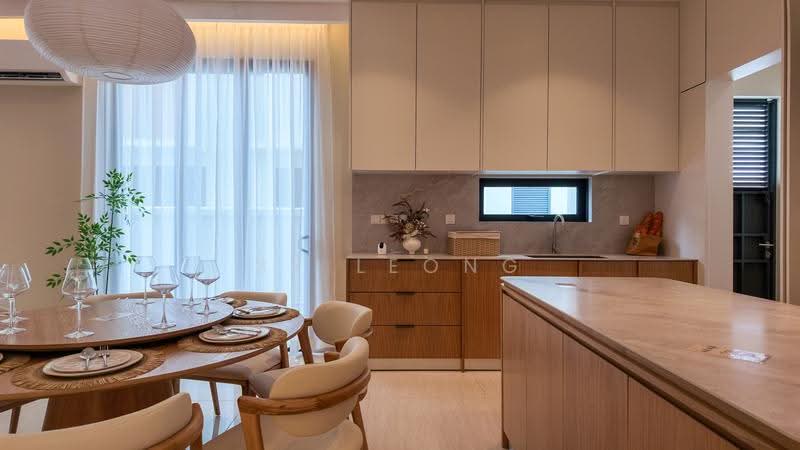 Semi-Detached House for Sale in Seri Kembangan (Selangor) - SY Leong - Dining Room - PropertyGuru.com.my