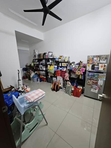 2-storey Terraced House for Rent in Taman Putra Prima (Puchong) - Paul Lee - Living Room - PropertyGuru.com.my
