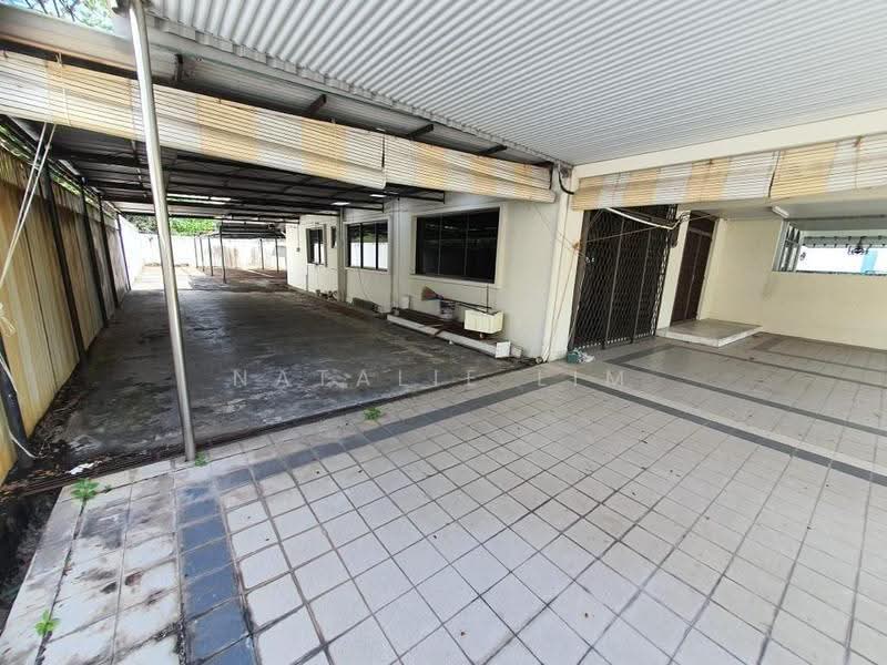 Semi-Detached House for Rent in Island Glades (Jelutong) - Natalie Lim - Exterior - PropertyGuru.com.my
