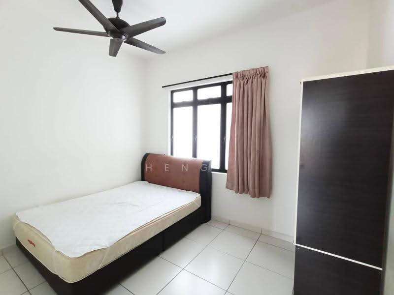 Kediaman Servis untuk Dijual di Sky View - Heng . - PropertyGuru.com.my