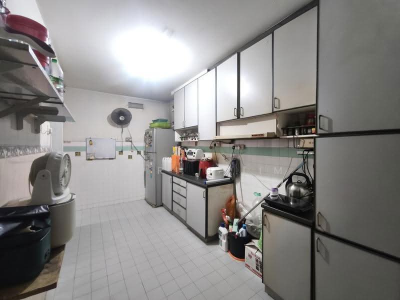 Rumah Teres 2-Tingkat untuk Dijual di Seksyen 24 (Shah Alam) - Hairi Halim - Kitchen - PropertyGuru.com.my