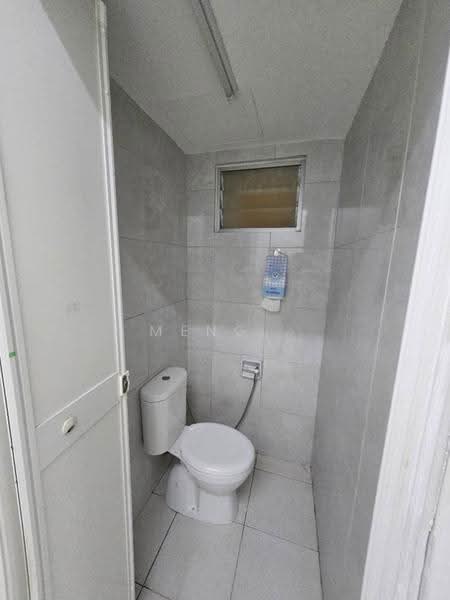 Pangsapuri untuk Dijual di TRI PINNACLE - Meng . - Bathroom - PropertyGuru.com.my